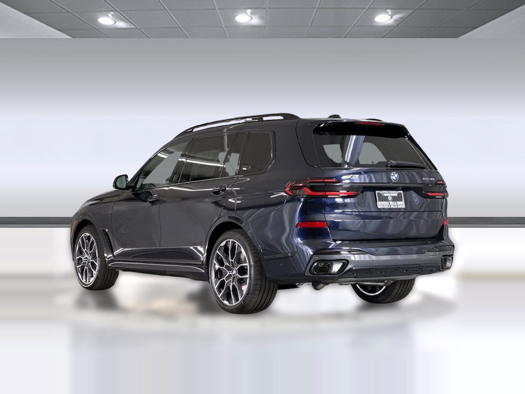New 2027 BMW X7 xDrive40i SUV