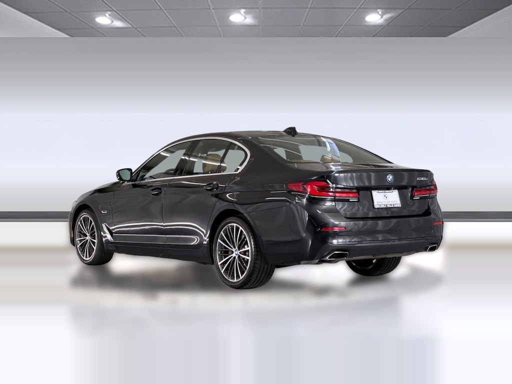 Certified 2023 BMW 530e Sedan