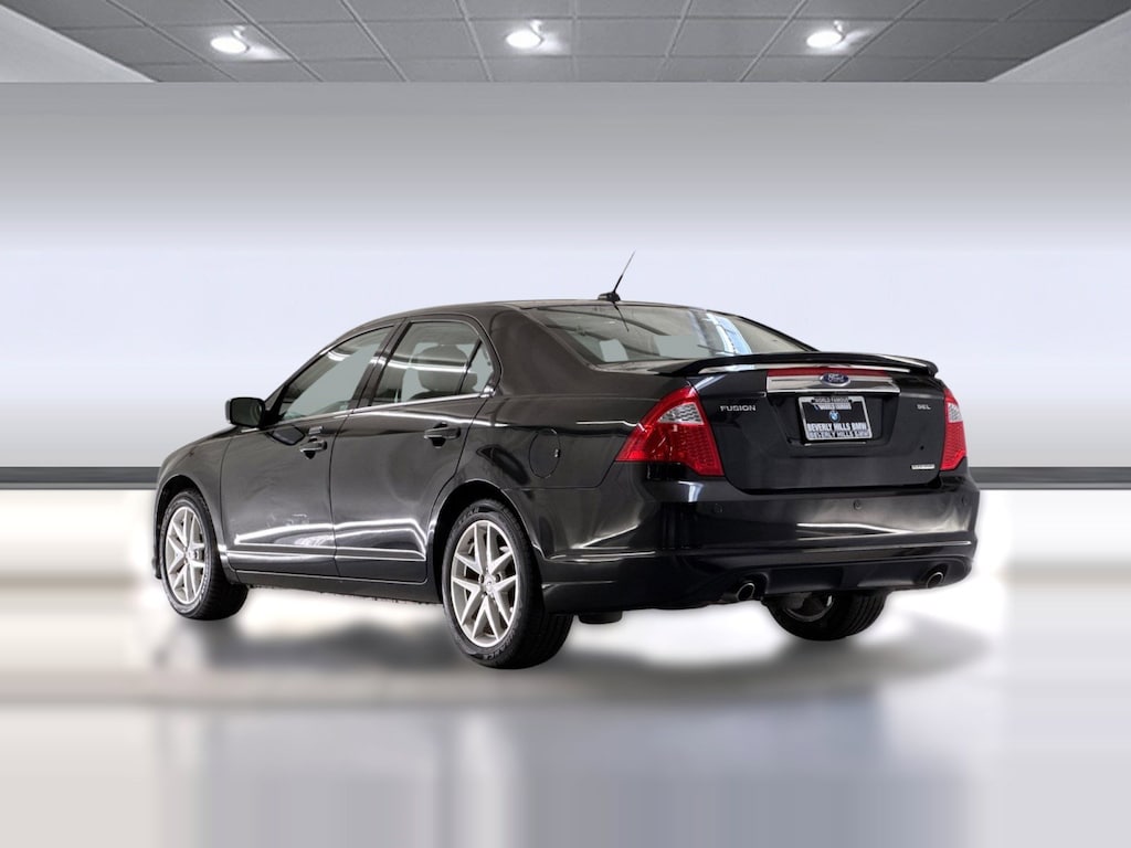 Used 2011 Ford Fusion SEL Sedan