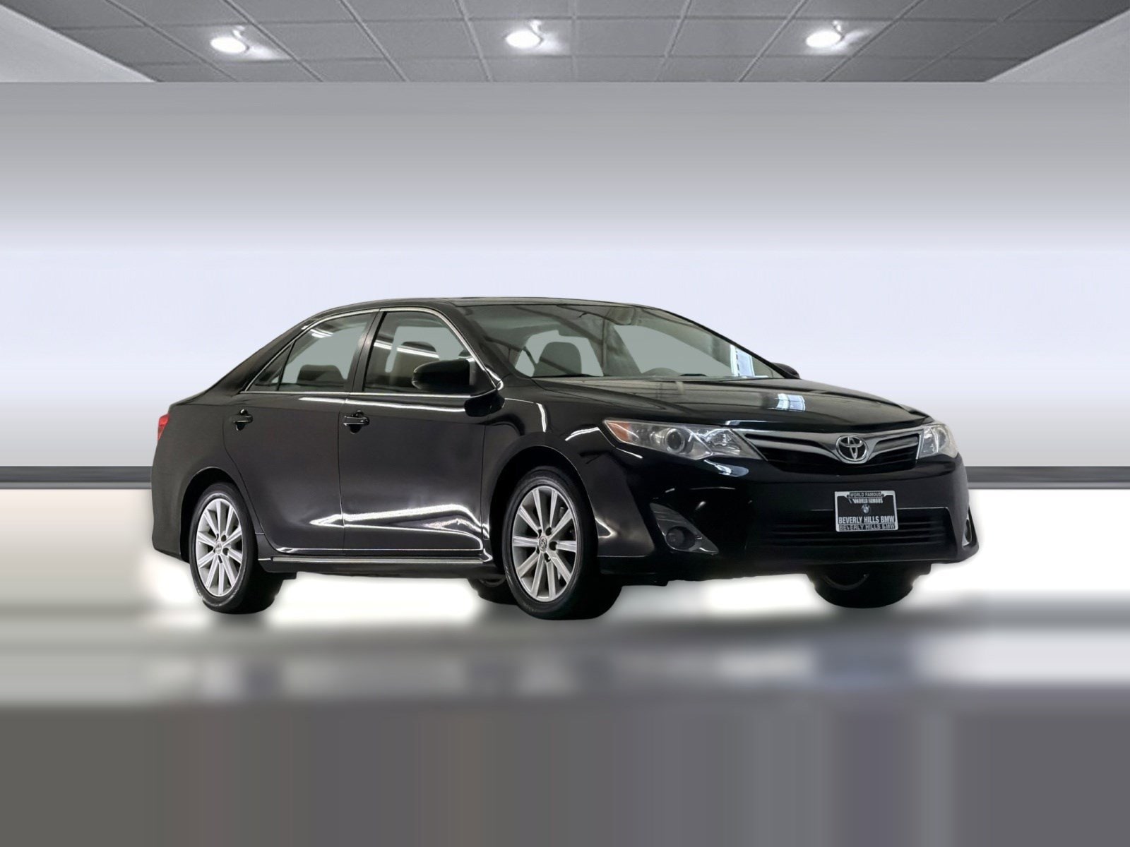 2012 Toyota Camry XLE photo 5