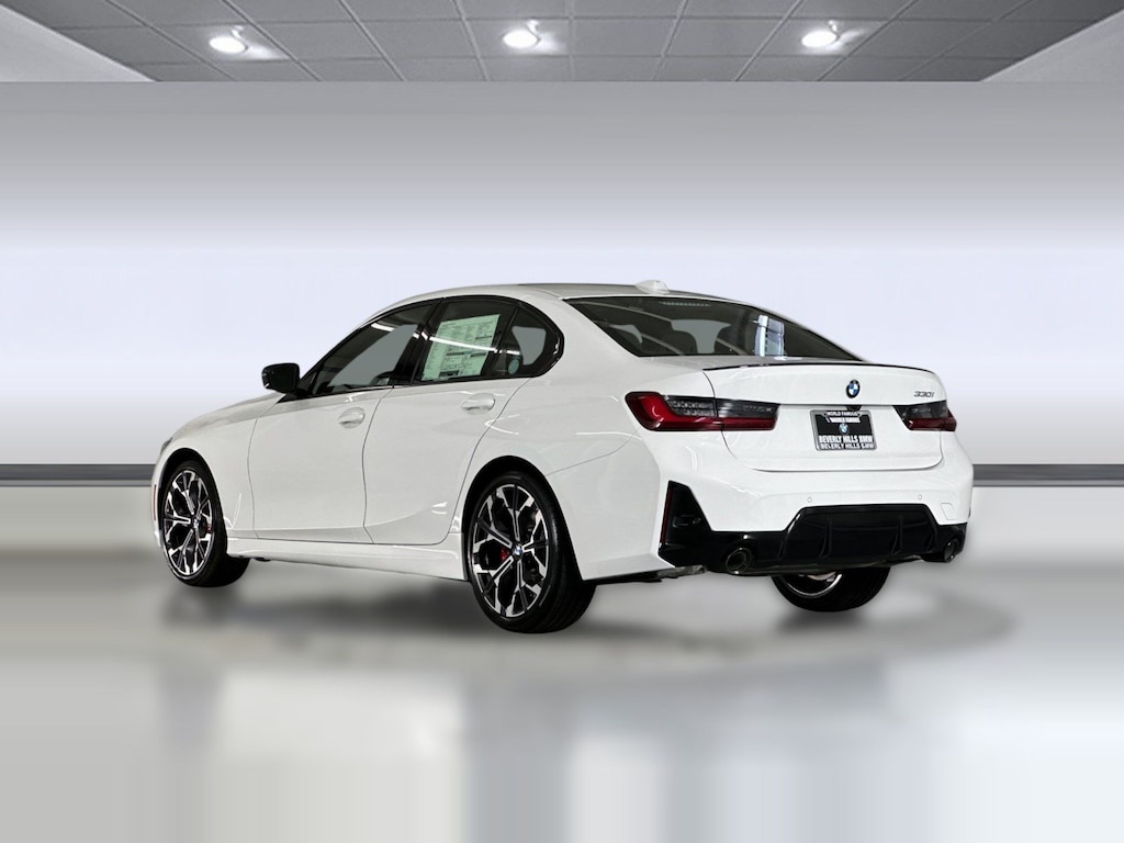 New 2026 BMW 330i Sedan