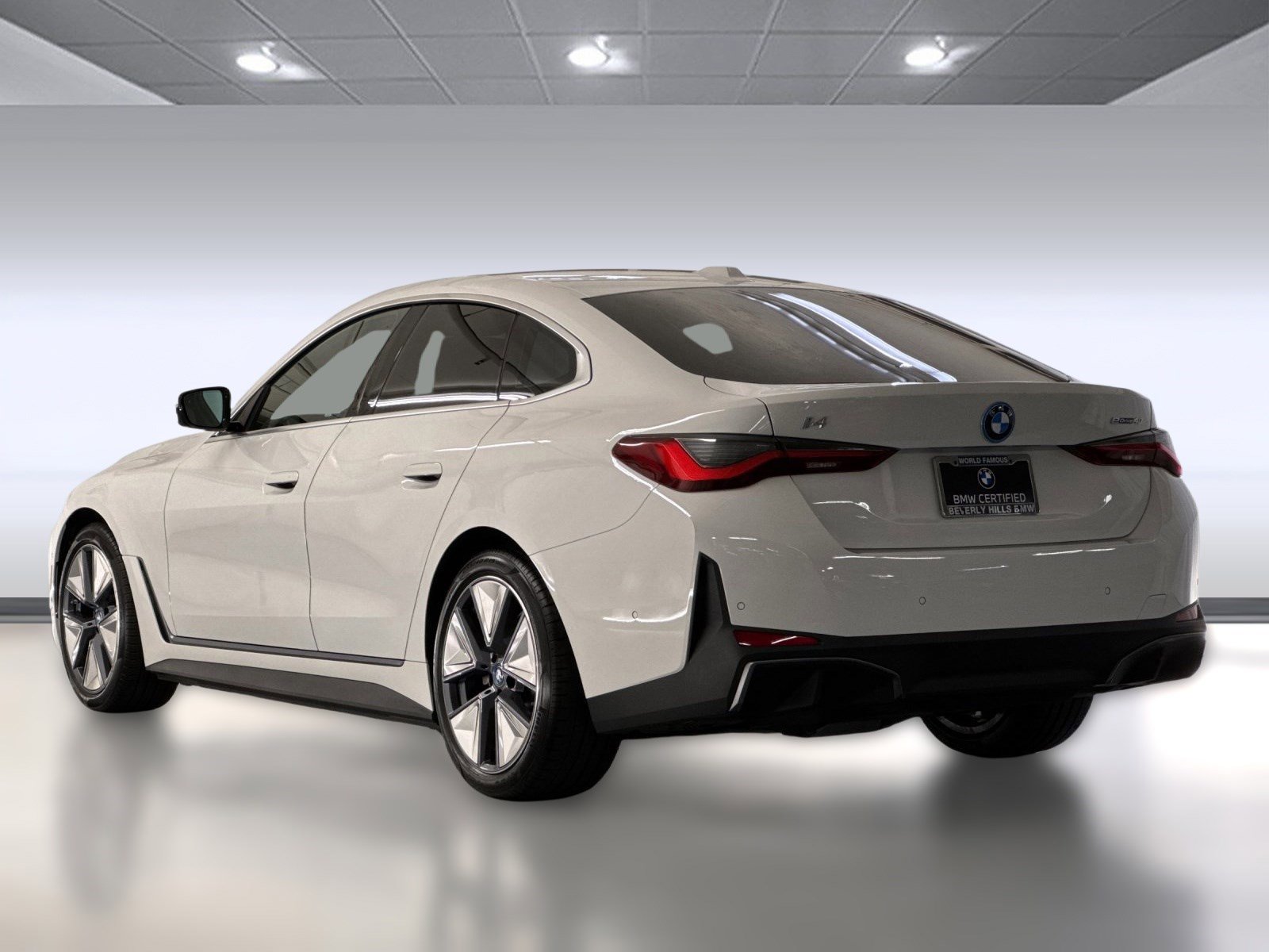 2024 Bmw i4 eDrive40 photo 3