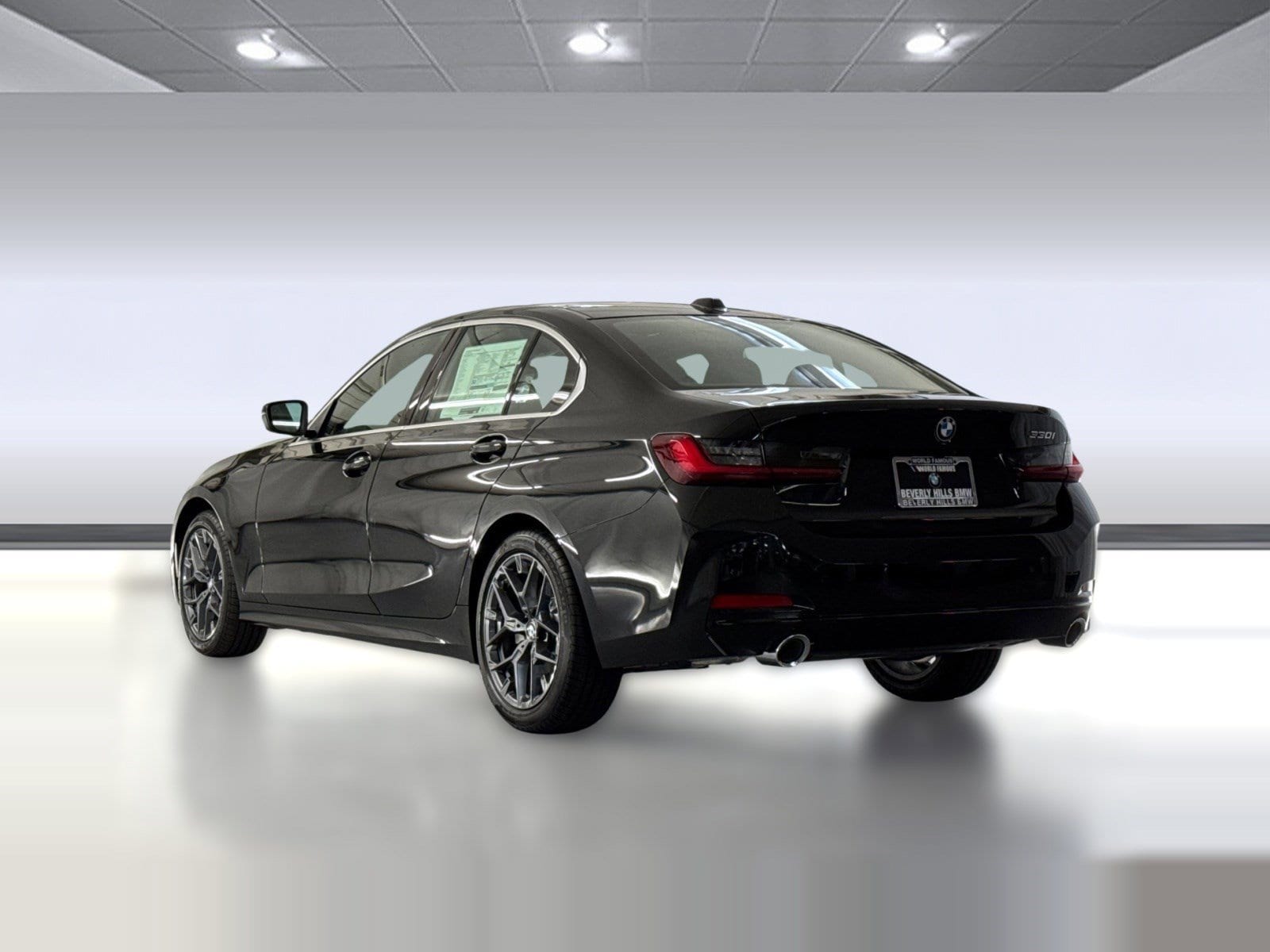 2026 BMW 330i photo 2