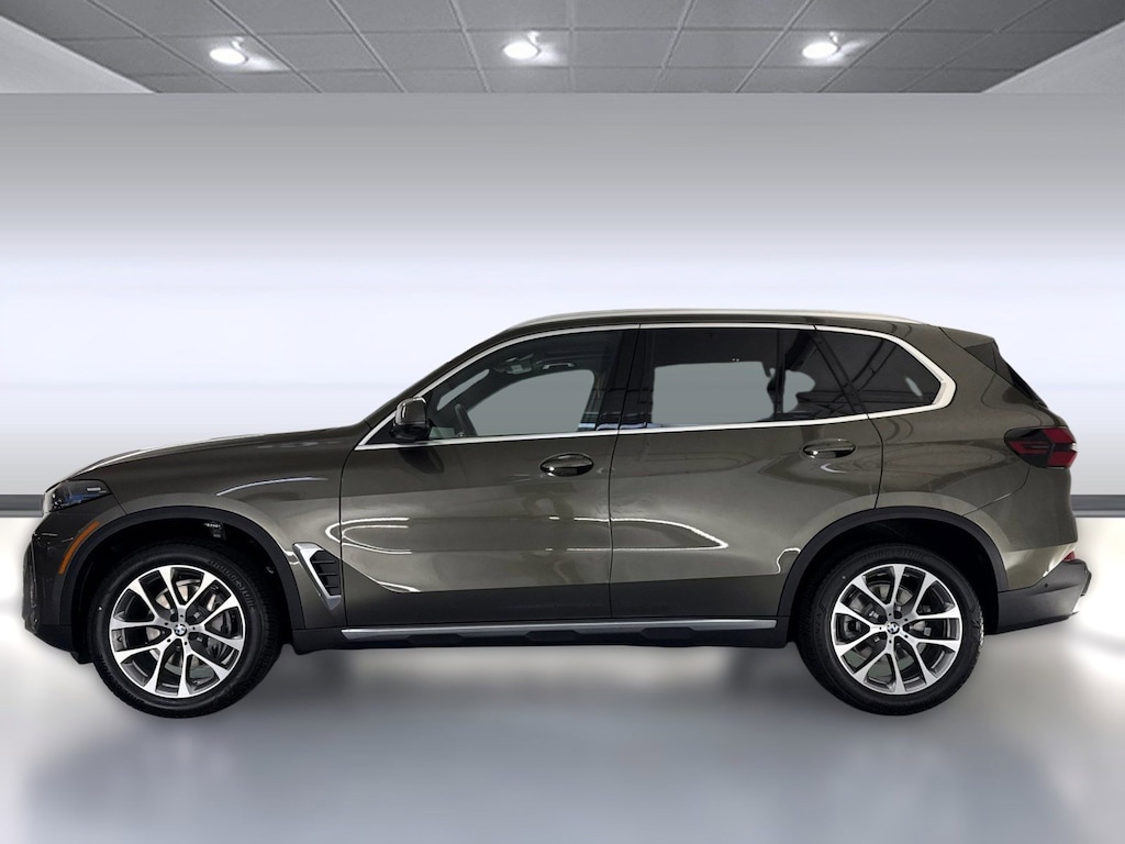New 2026 BMW X5 sDrive40i SUV