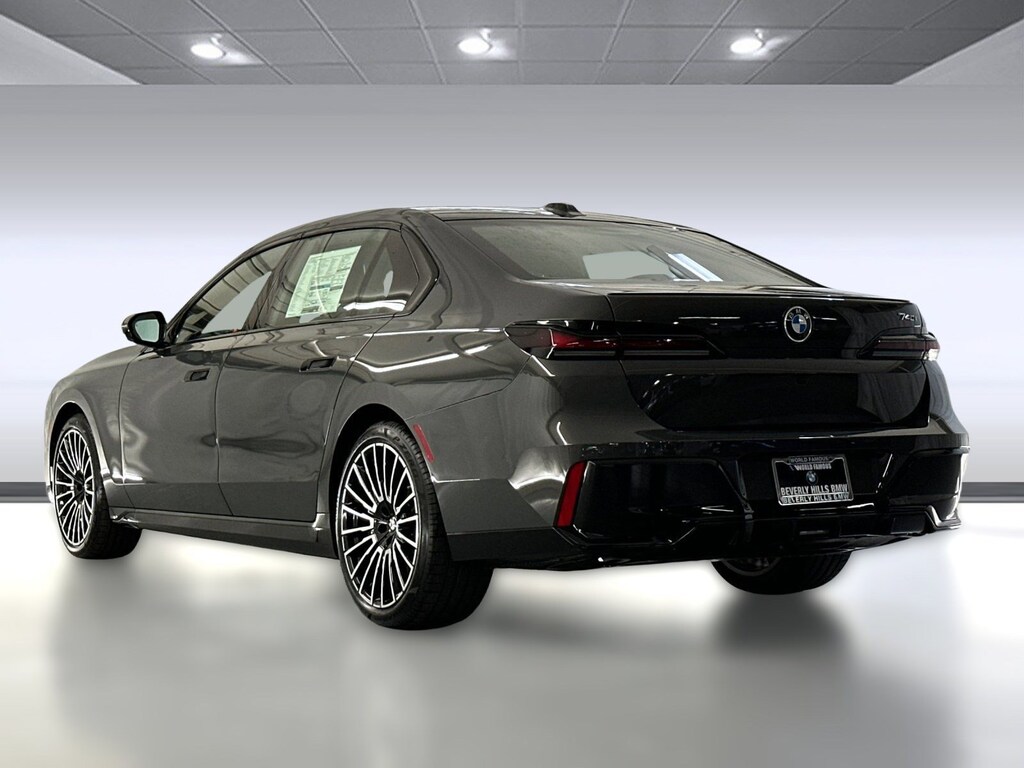 New 2026 BMW 740i Sedan