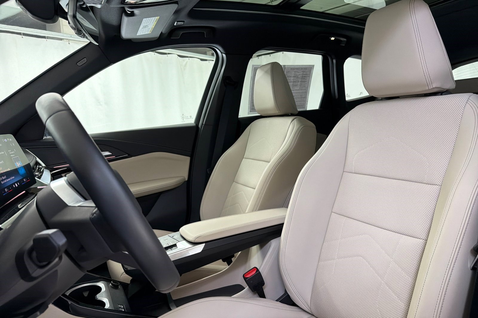 2025 BMW X1 xDrive28i photo 4