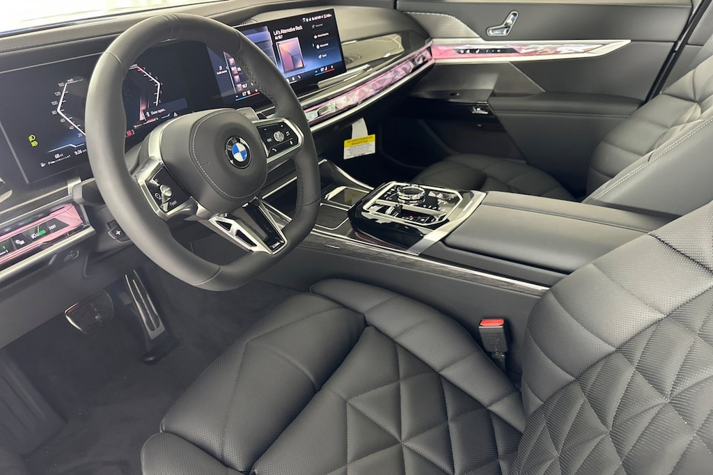 New 2026 BMW 740i Sedan