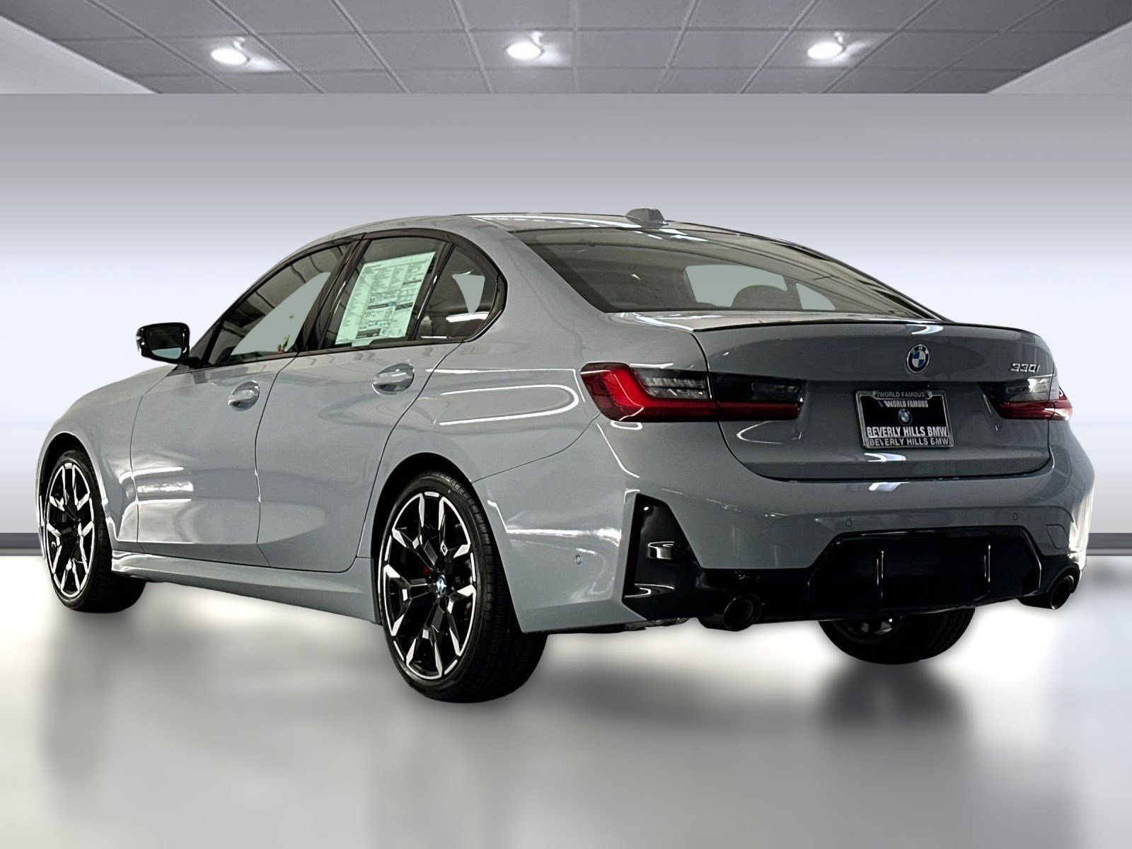 2026 Bmw 330i Sedan photo 3