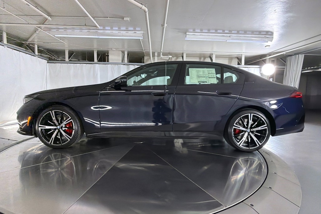 New 2027 BMW 530i Sedan