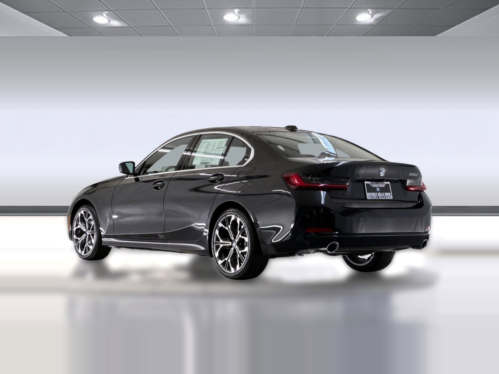 2026 BMW 330i photo 2