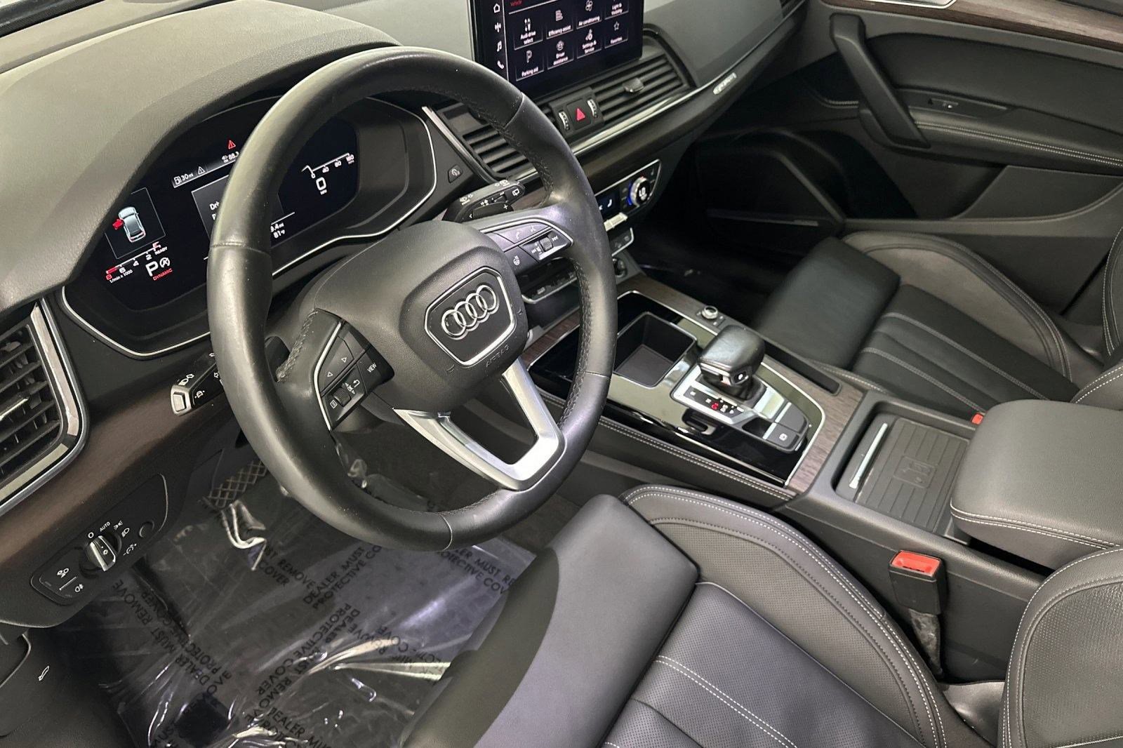 2021 Audi Q5 Premium Plus photo 3