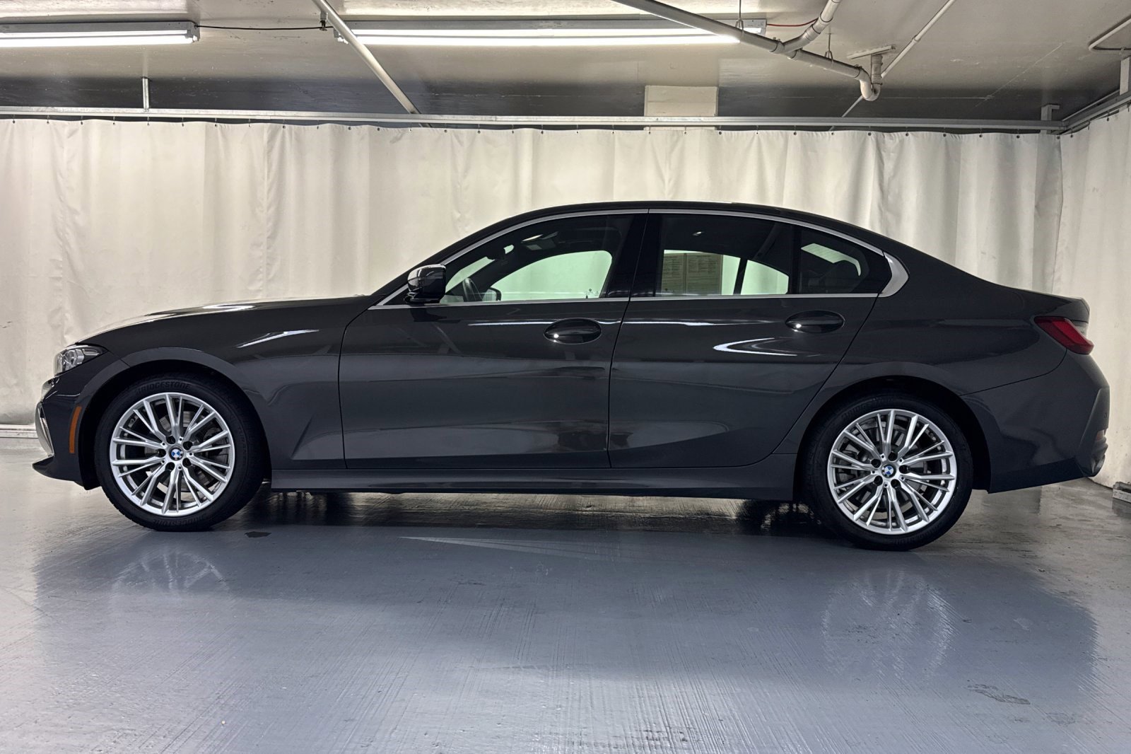2023 Bmw 330i 3-Series photo 2