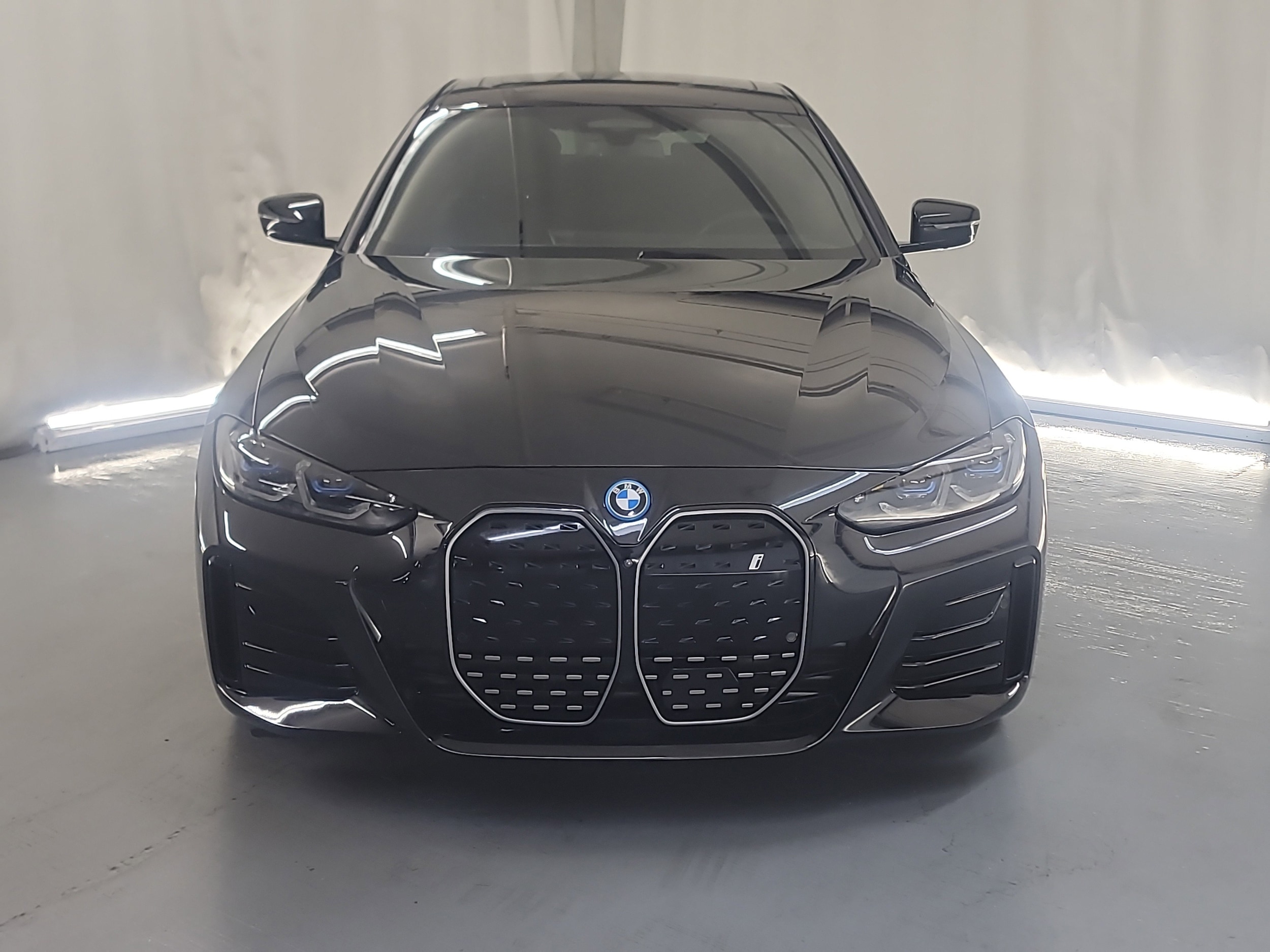 Used 2022 BMW i4 Base with VIN WBY73AW03NFN04273 for sale in Los Angeles, CA