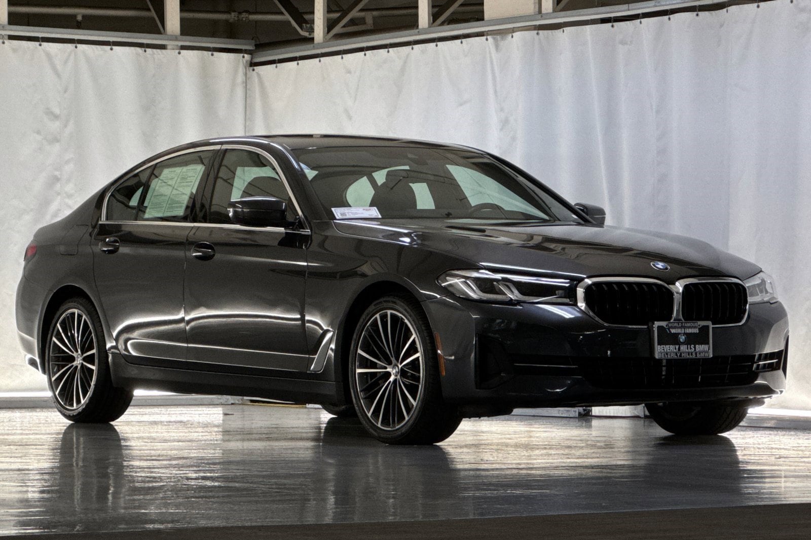 2023 BMW 530i photo 5