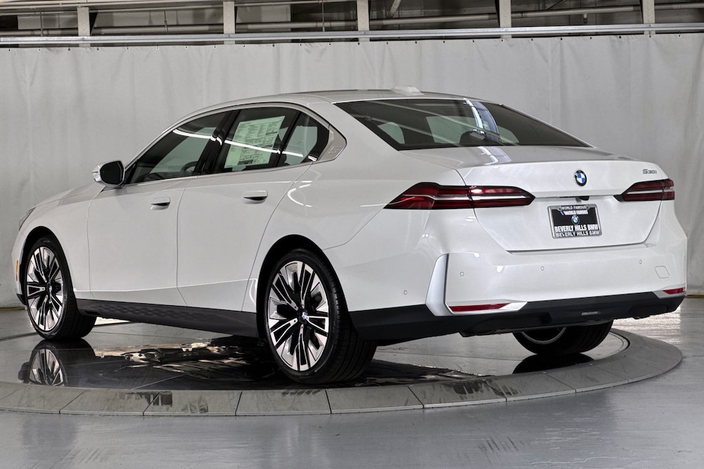 New 2027 BMW 530i Sedan