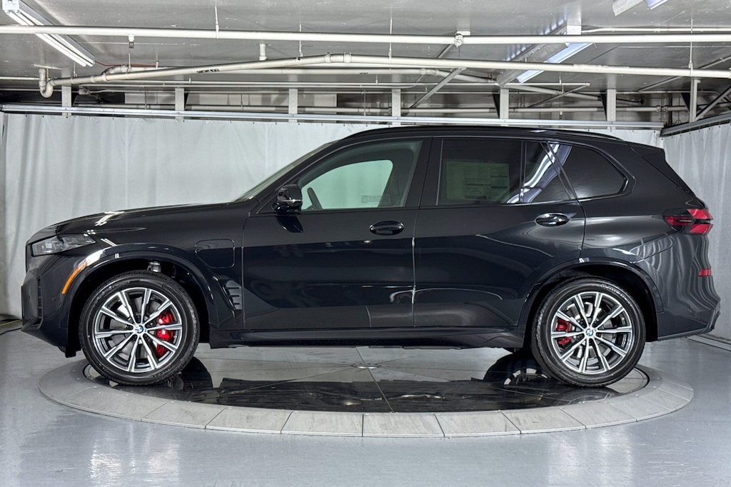 New 2026 BMW X5 PHEV xDrive50e SUV