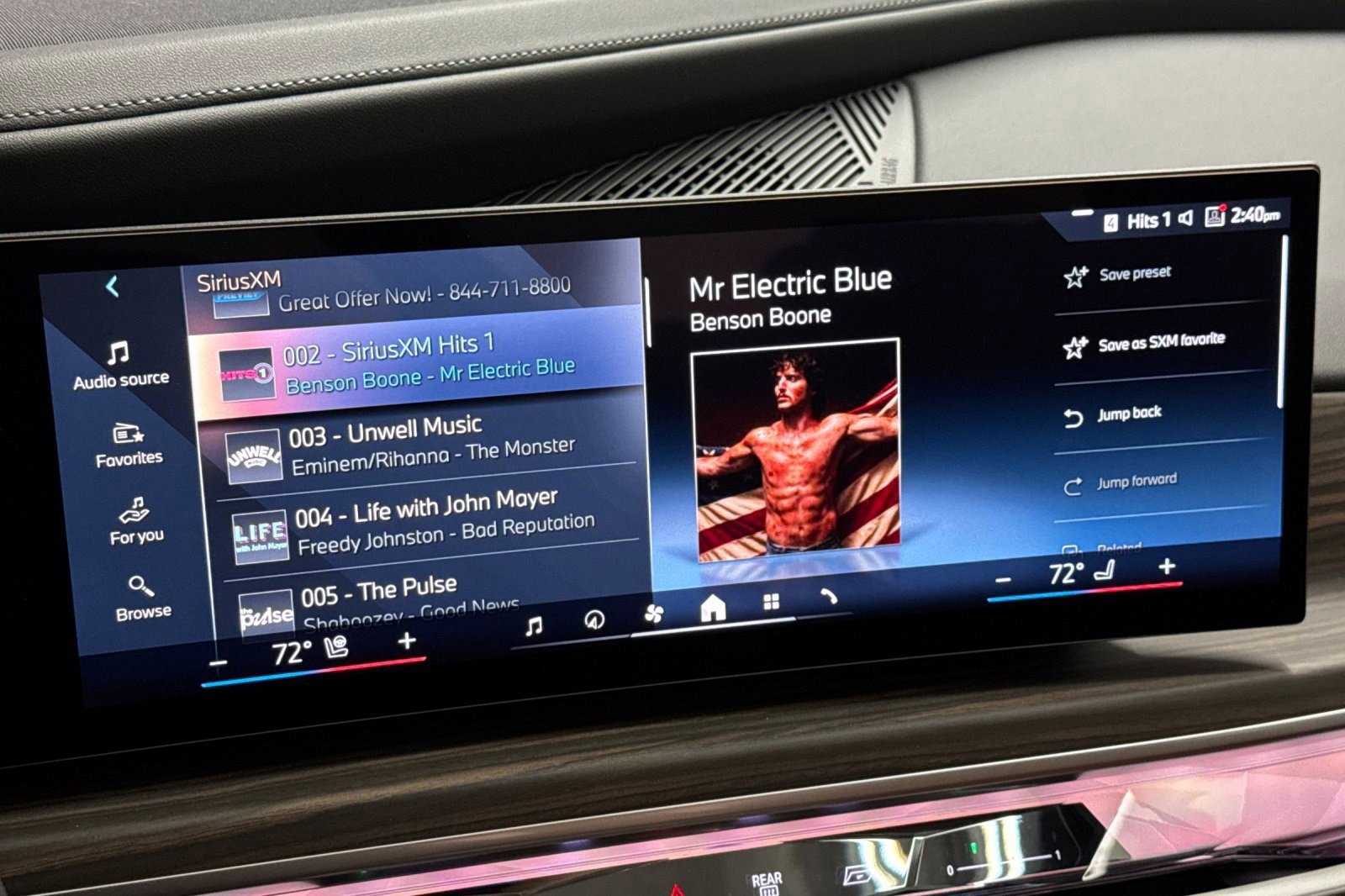 2025 BMW i7 60 - Photo 23