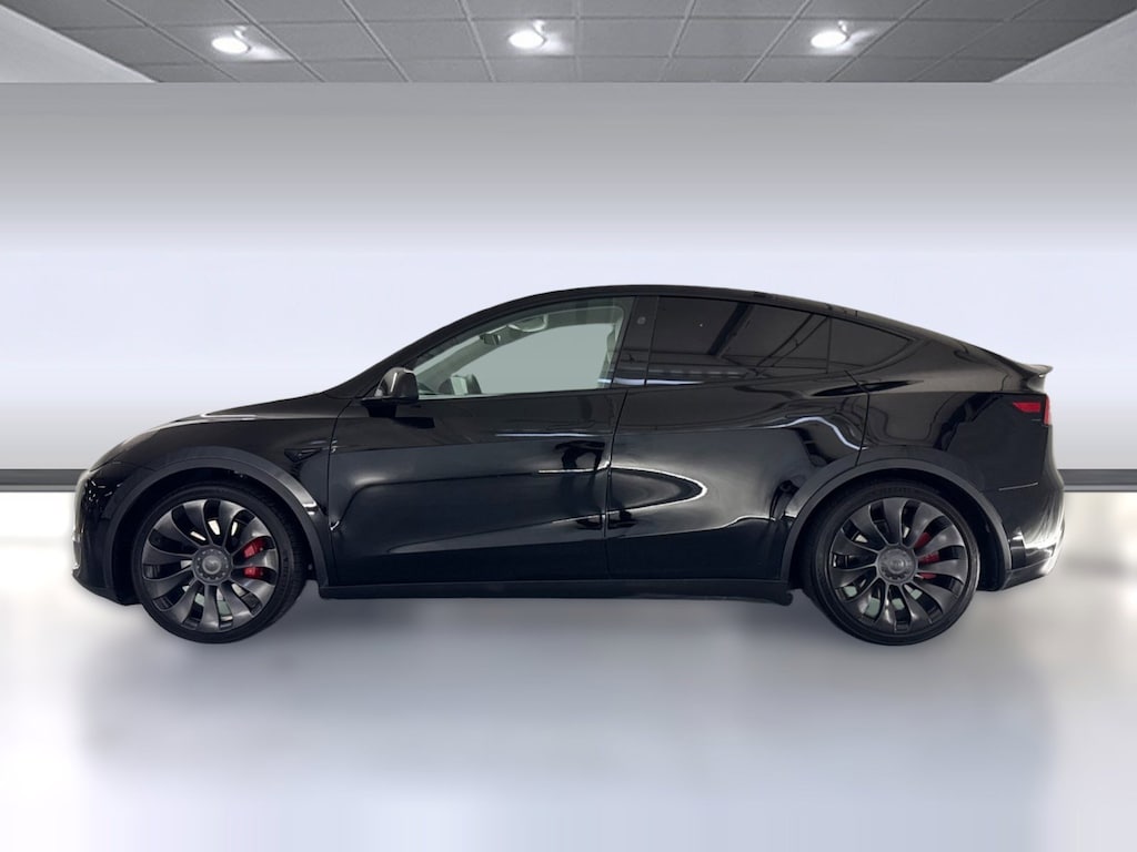 Used 2023 Tesla Model Y Performance SUV