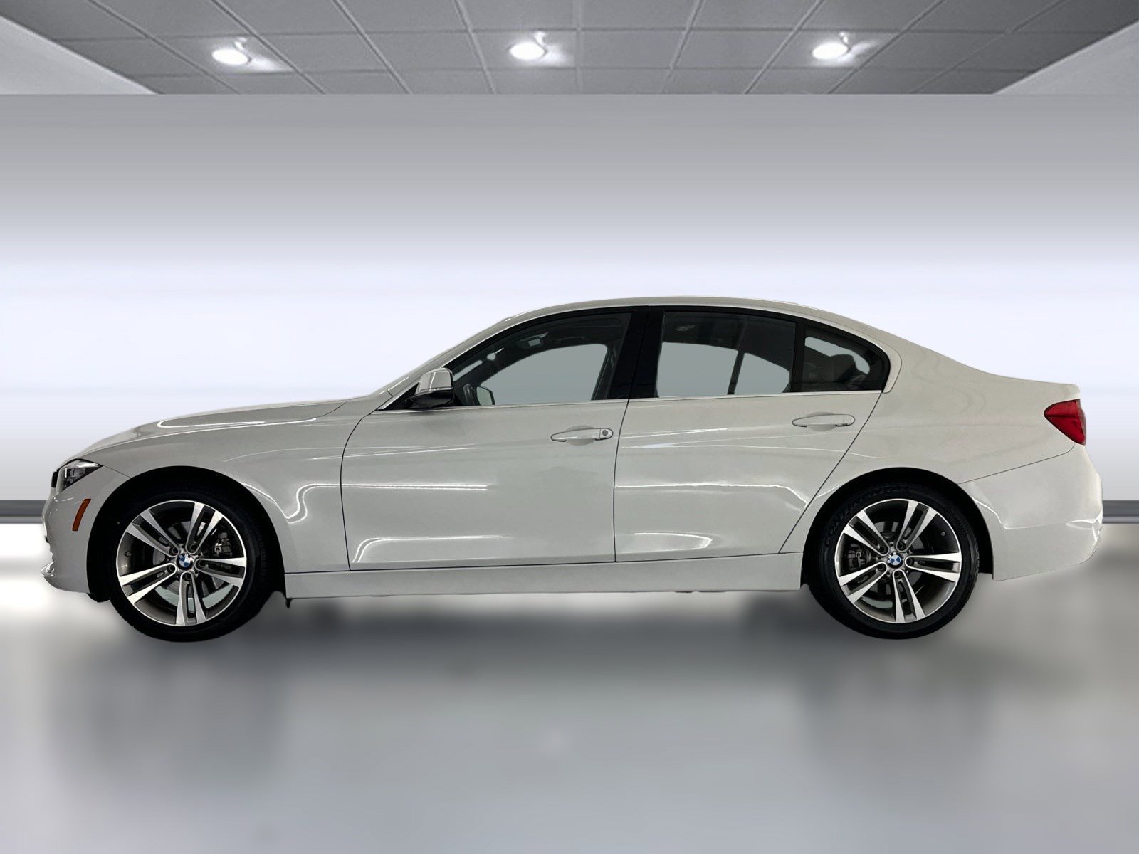 2017 Bmw 330i 3-Series photo 2