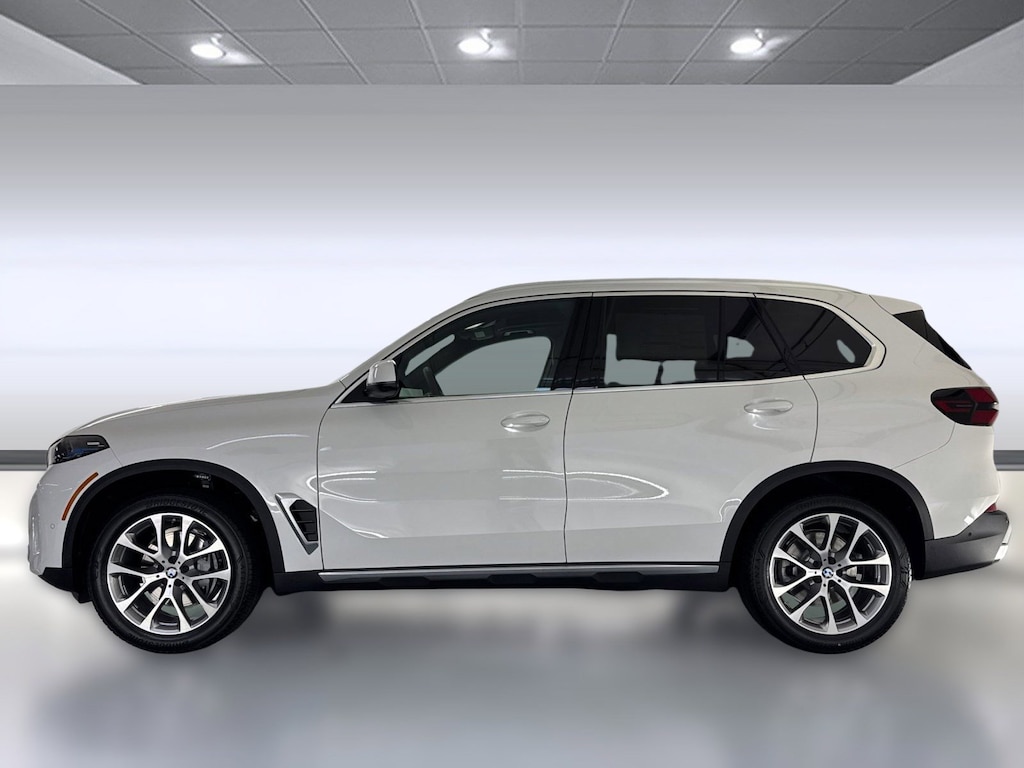 New 2026 BMW X5 sDrive40i SUV