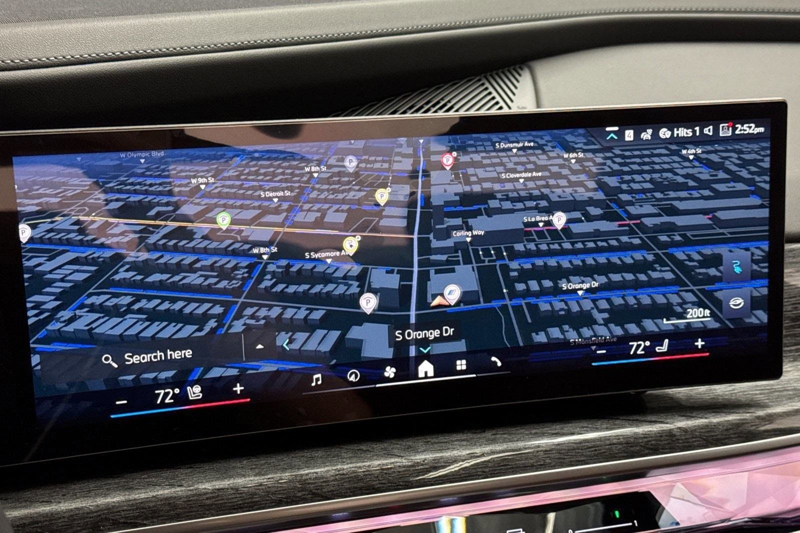 2025 BMW i7 60 - Photo 25