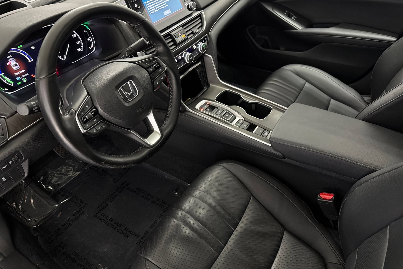 2022 Honda Accord Hybrid Touring photo 4