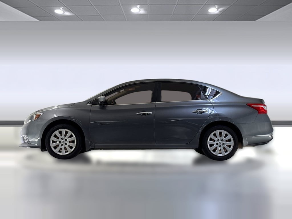 Used 2016 Nissan Sentra S Sedan
