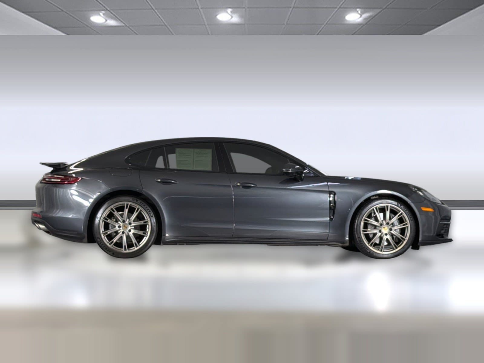 Panamera 4S Sedan