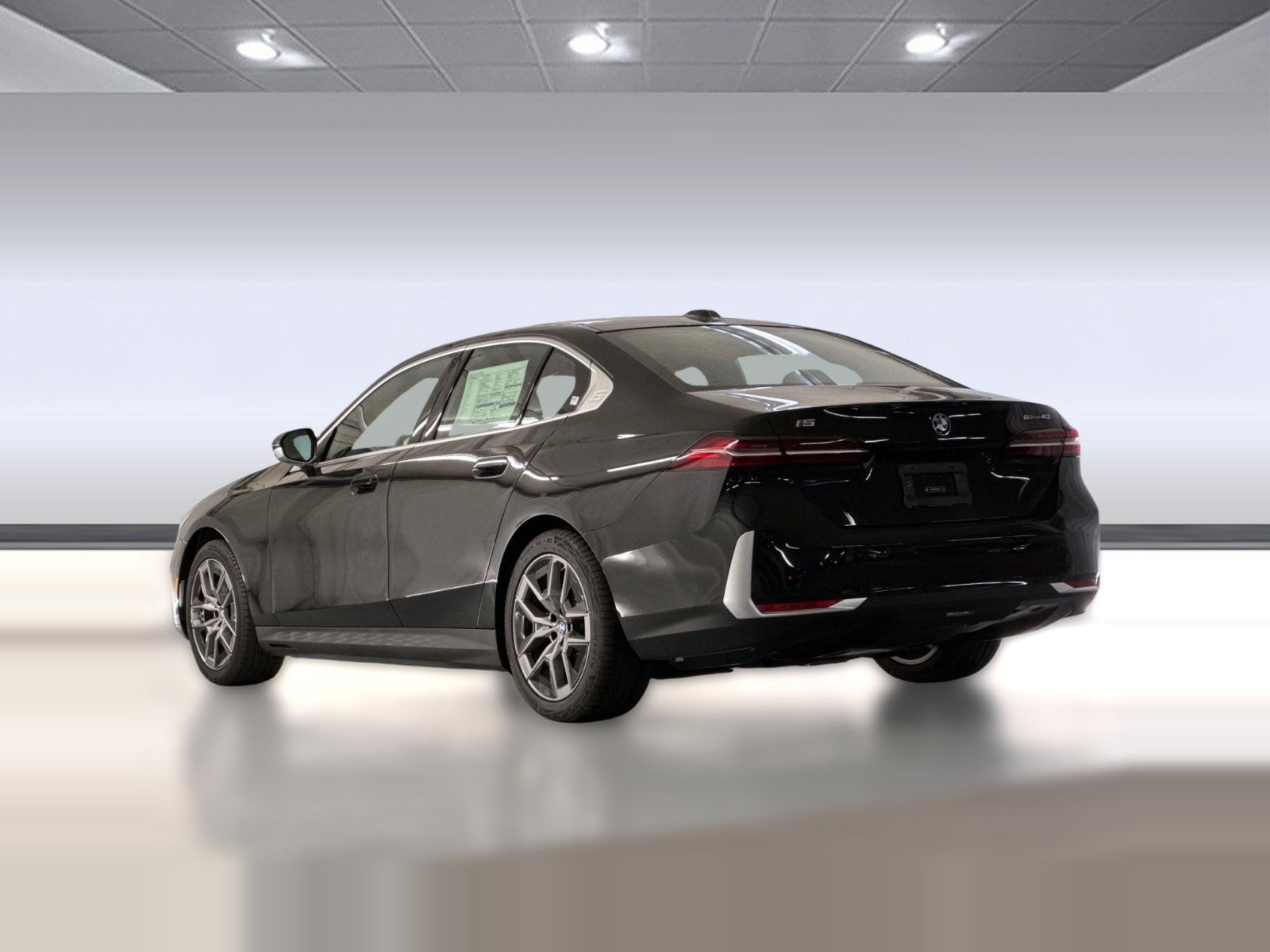 2026 BMW i5 eDrive40 photo 2