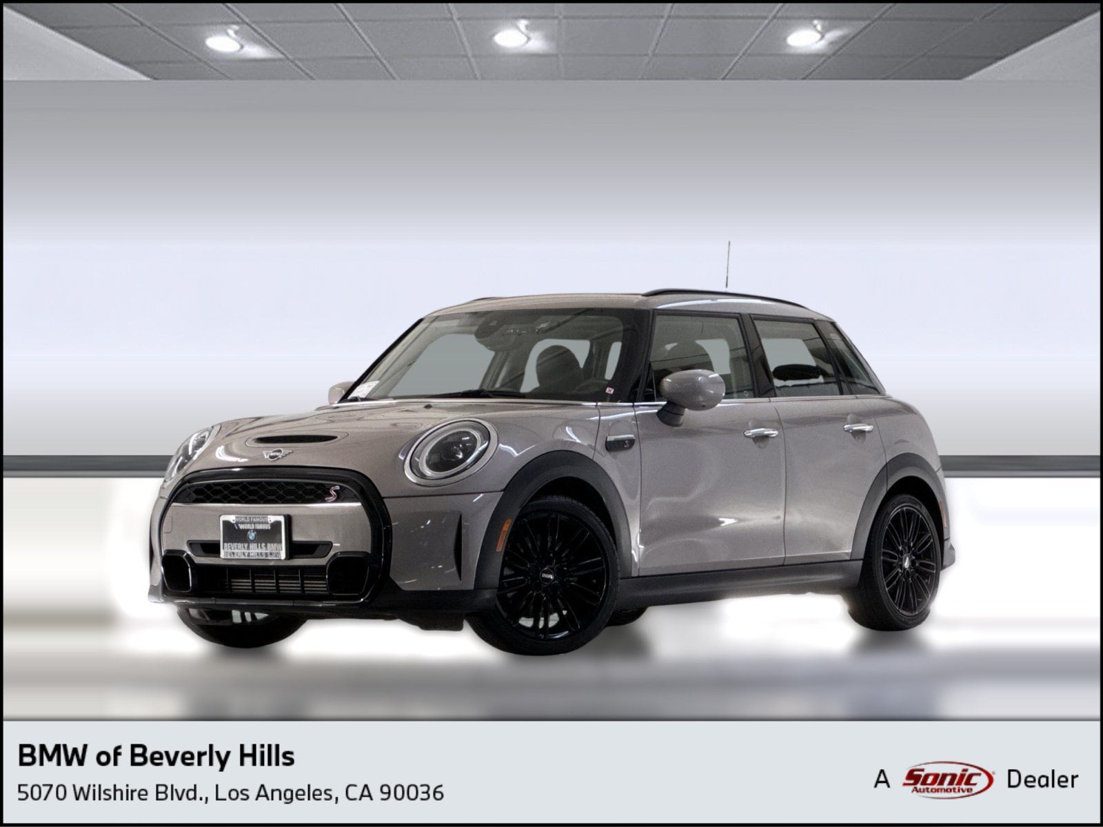 2024 MINI Hardtop Cooper S's photo