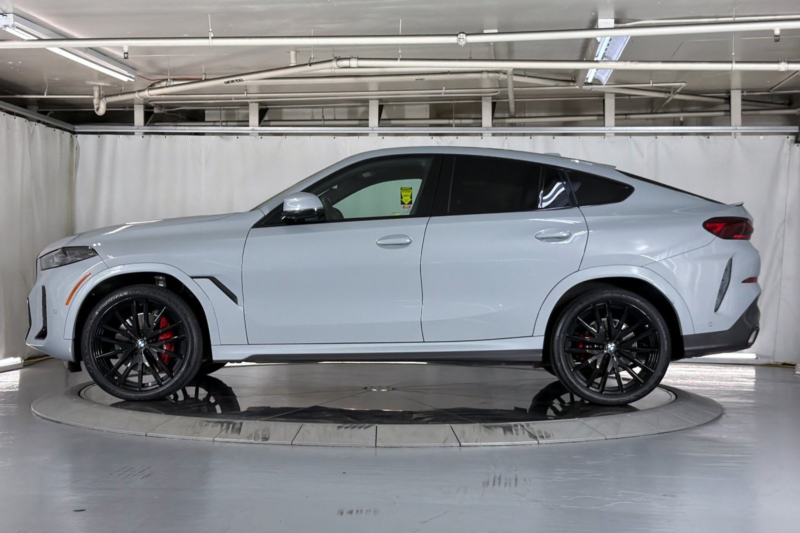 5UX33EX0XR9S52188