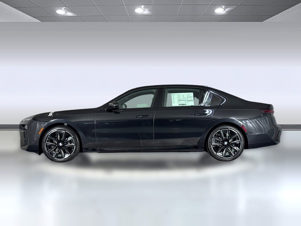New 2026 BMW 740i Sedan