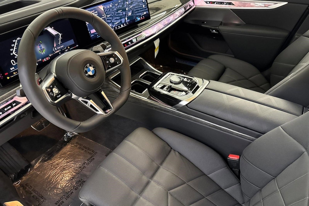 New 2025 BMW 760i xDrive Sedan