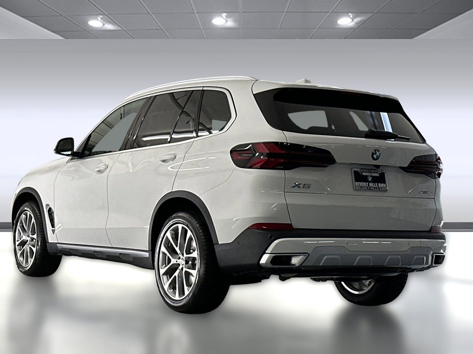 2026 Bmw X5 sDrive40i photo 3