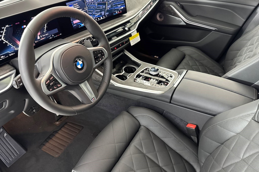 New 2027 BMW X7 xDrive40i SUV