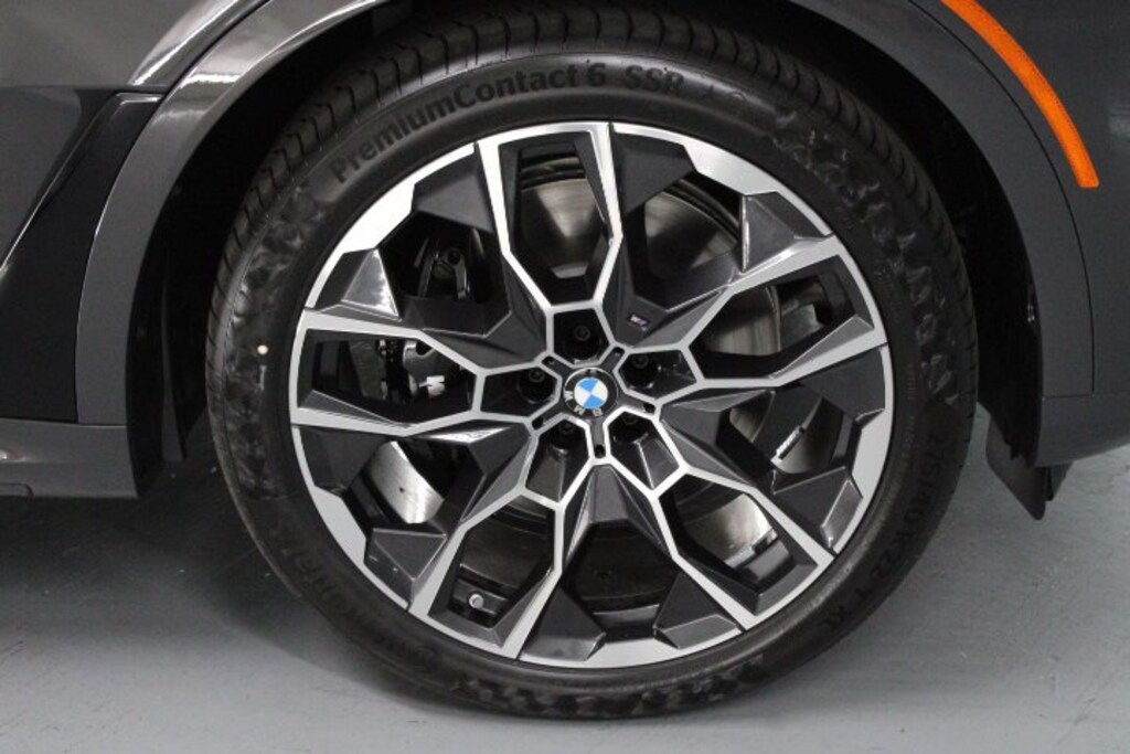 New 2024 BMW X7 M60i For Sale in Los Angeles CA VIN 5UX33EM07R9V15208