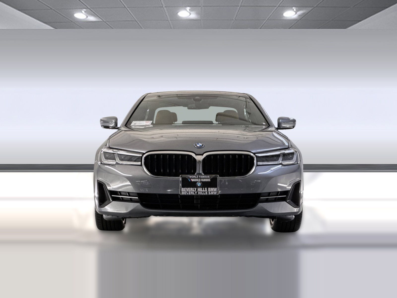 2023 BMW 530e photo 5
