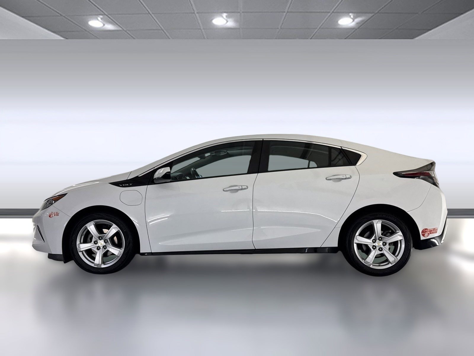 Used 2017 Chevrolet Volt LT with VIN 1G1RC6S56HU208570 for sale in Los Angeles, CA