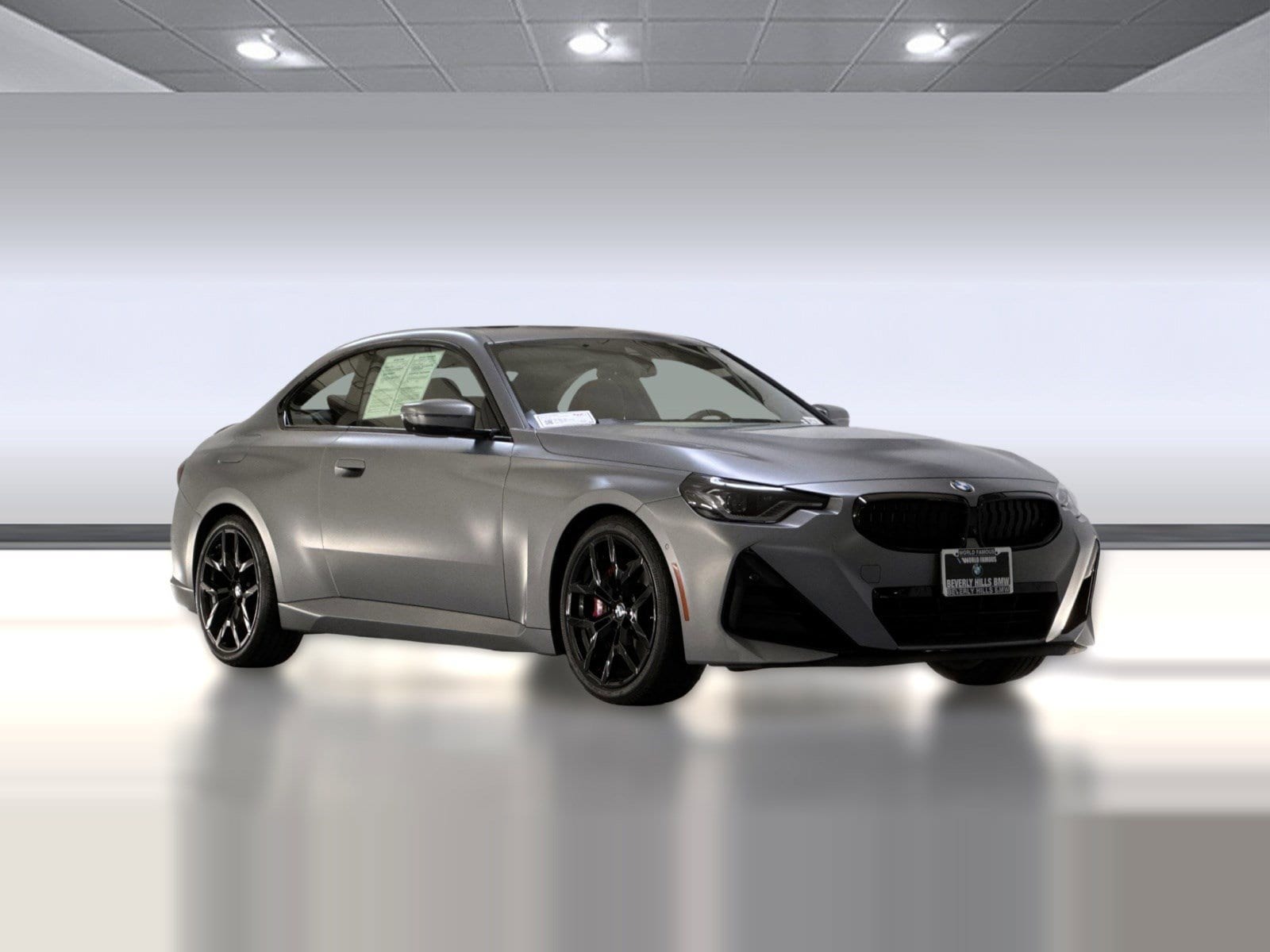 2025 BMW 230i photo 5