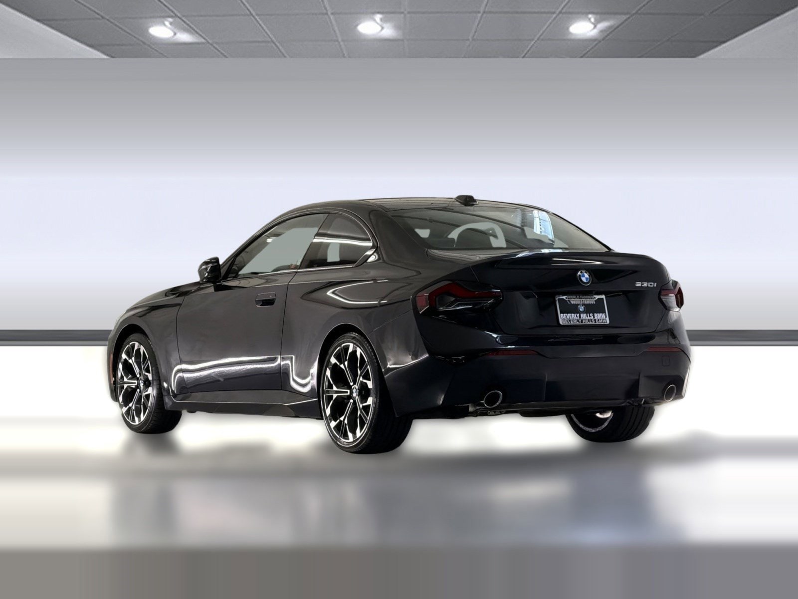 2025 BMW 230i photo 2