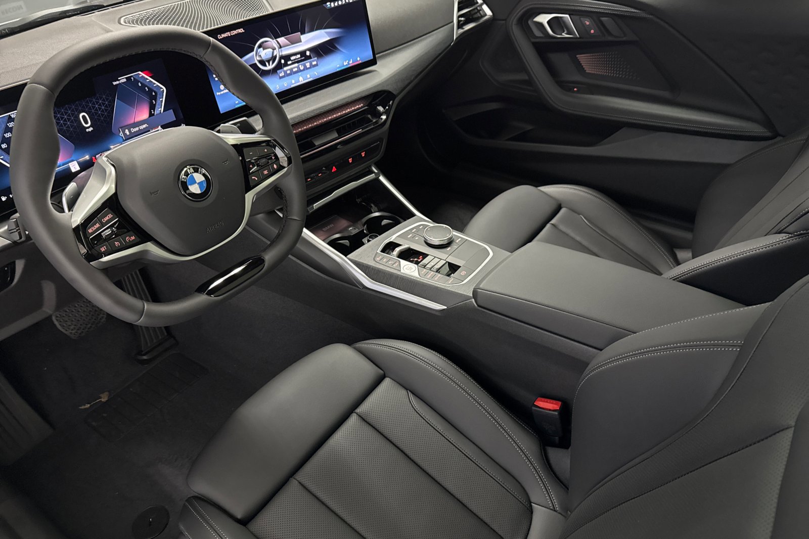 2025 Bmw 230i Coupe photo 4