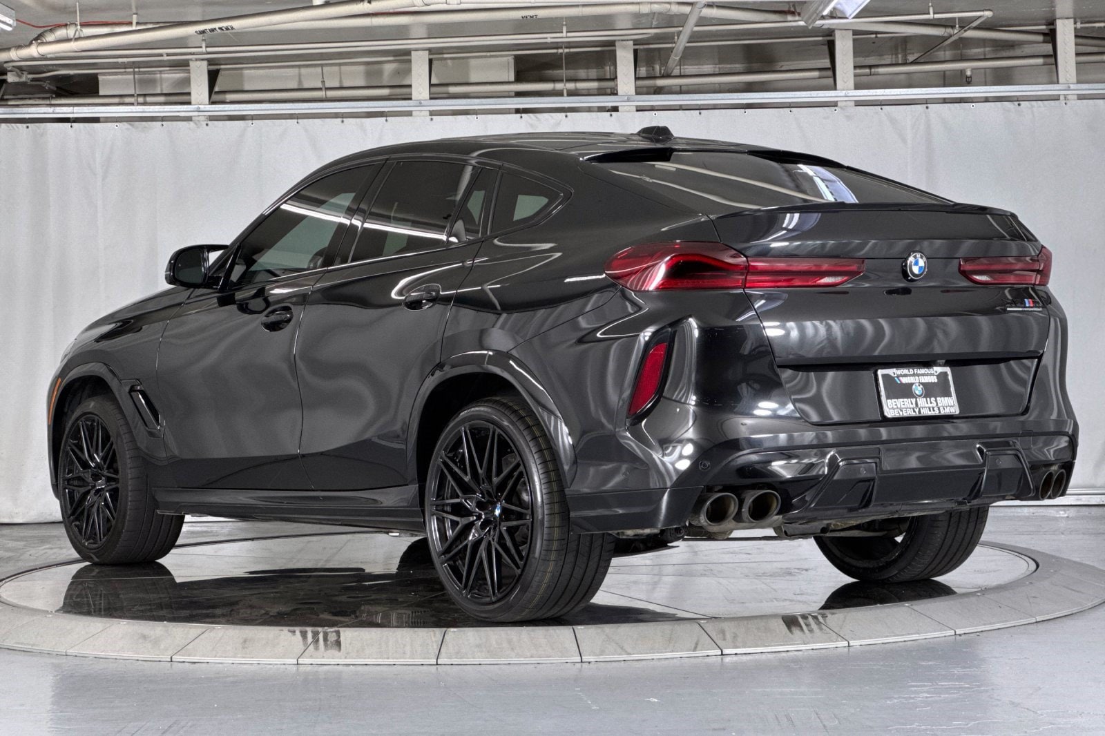 X6 M SUV