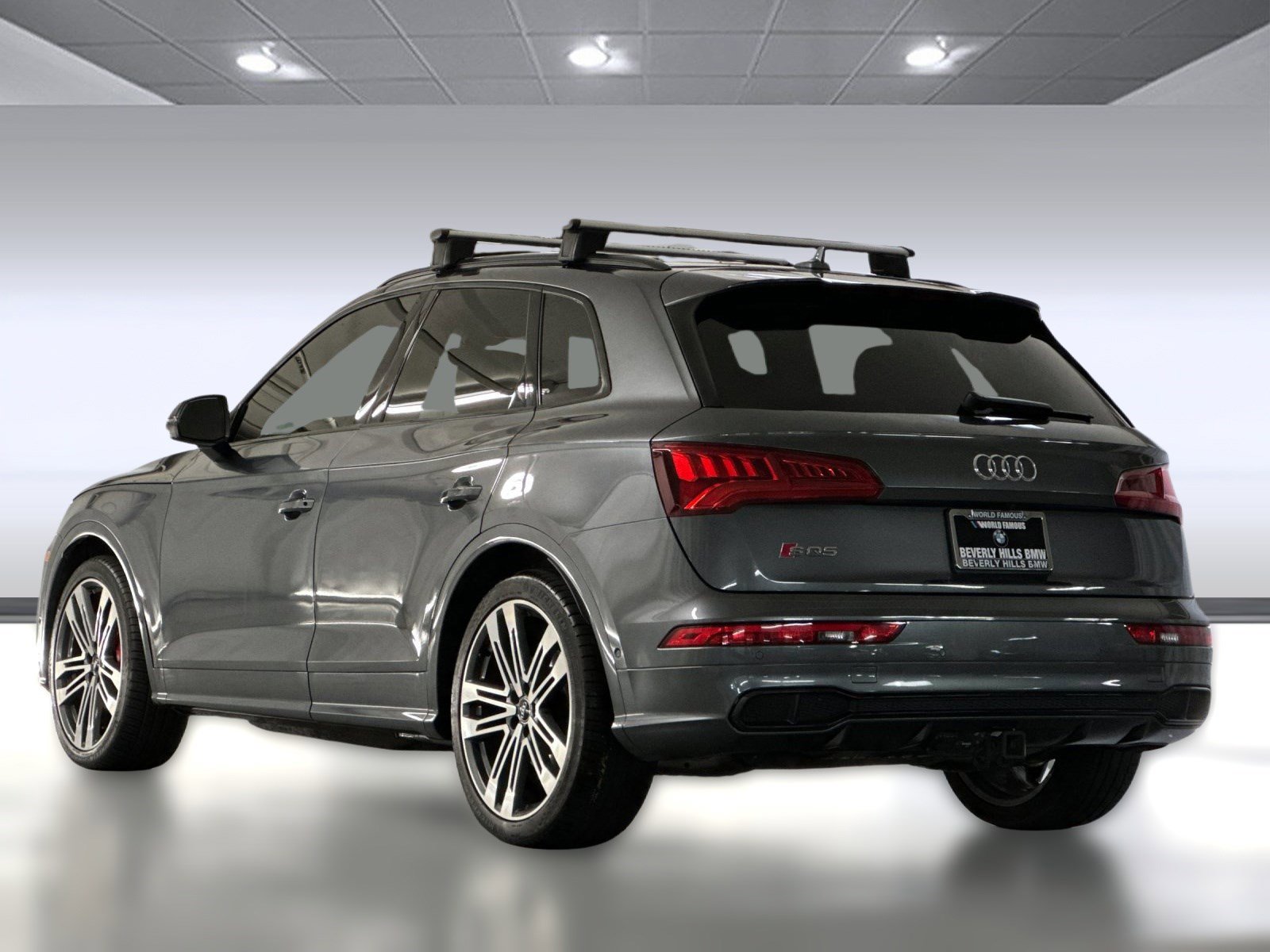 2019 Audi SQ5 Prestige photo 2