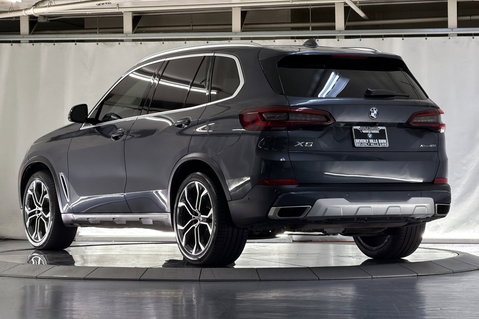 2022 BMW X5 photo 2