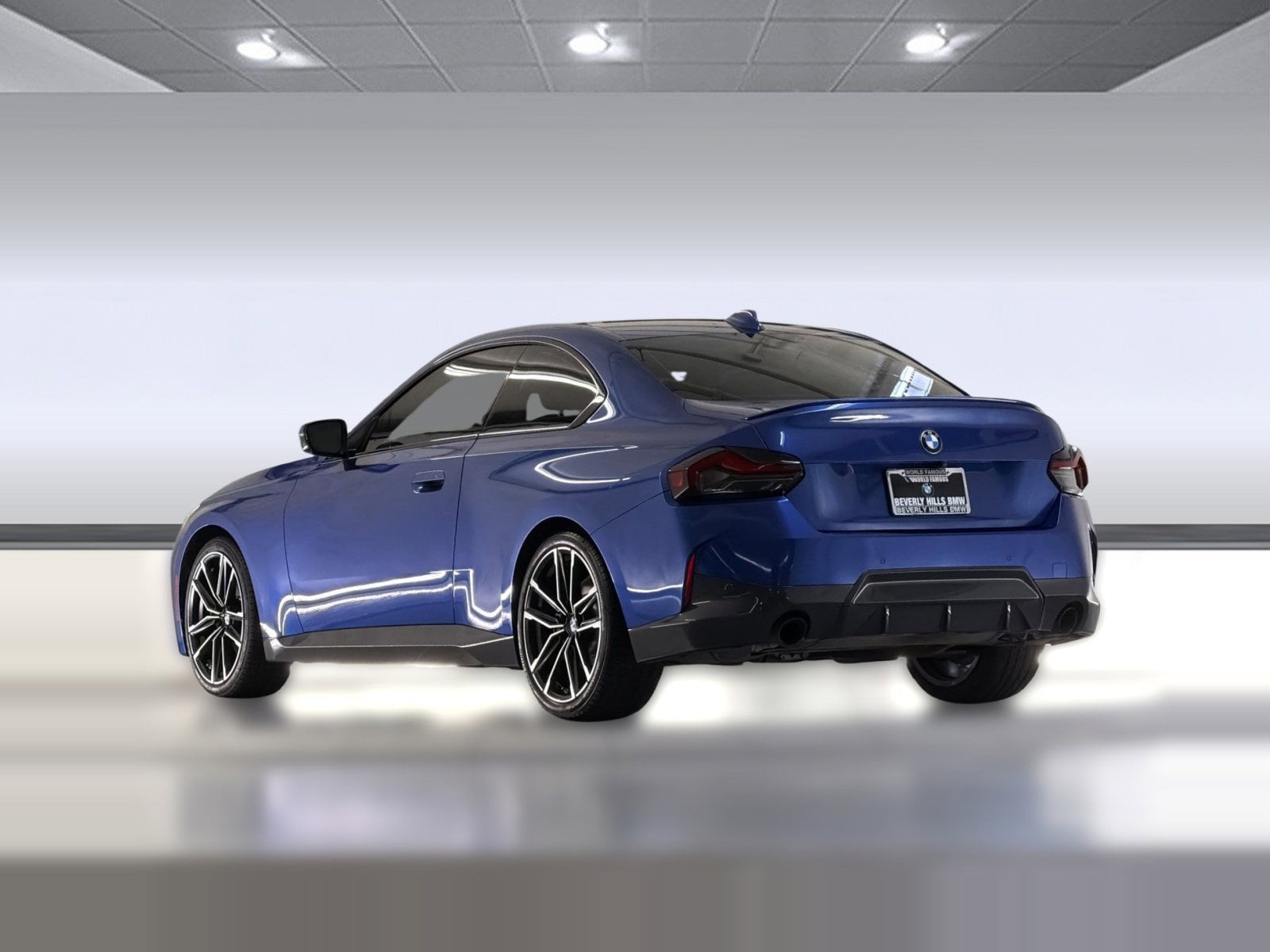 2022 BMW 230i photo 2