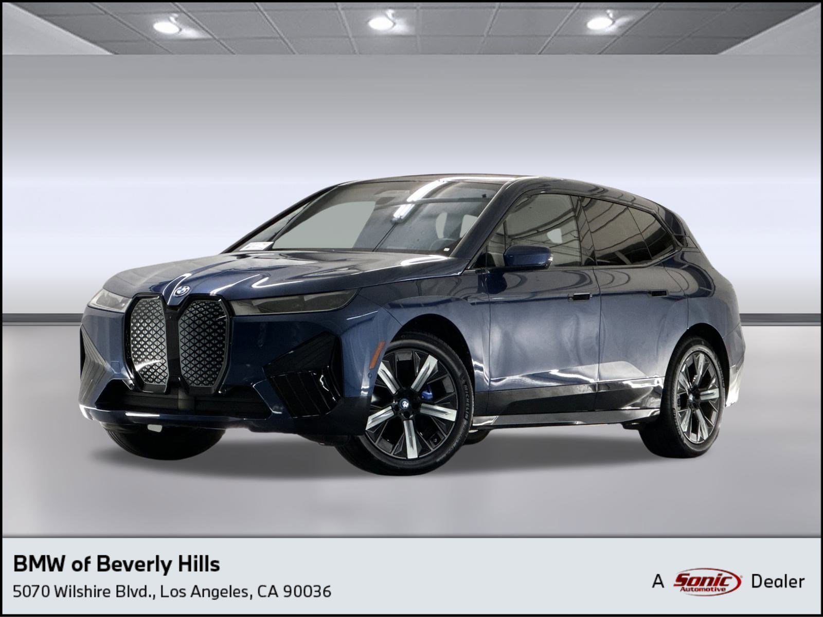 2023 BMW iX Base's photo