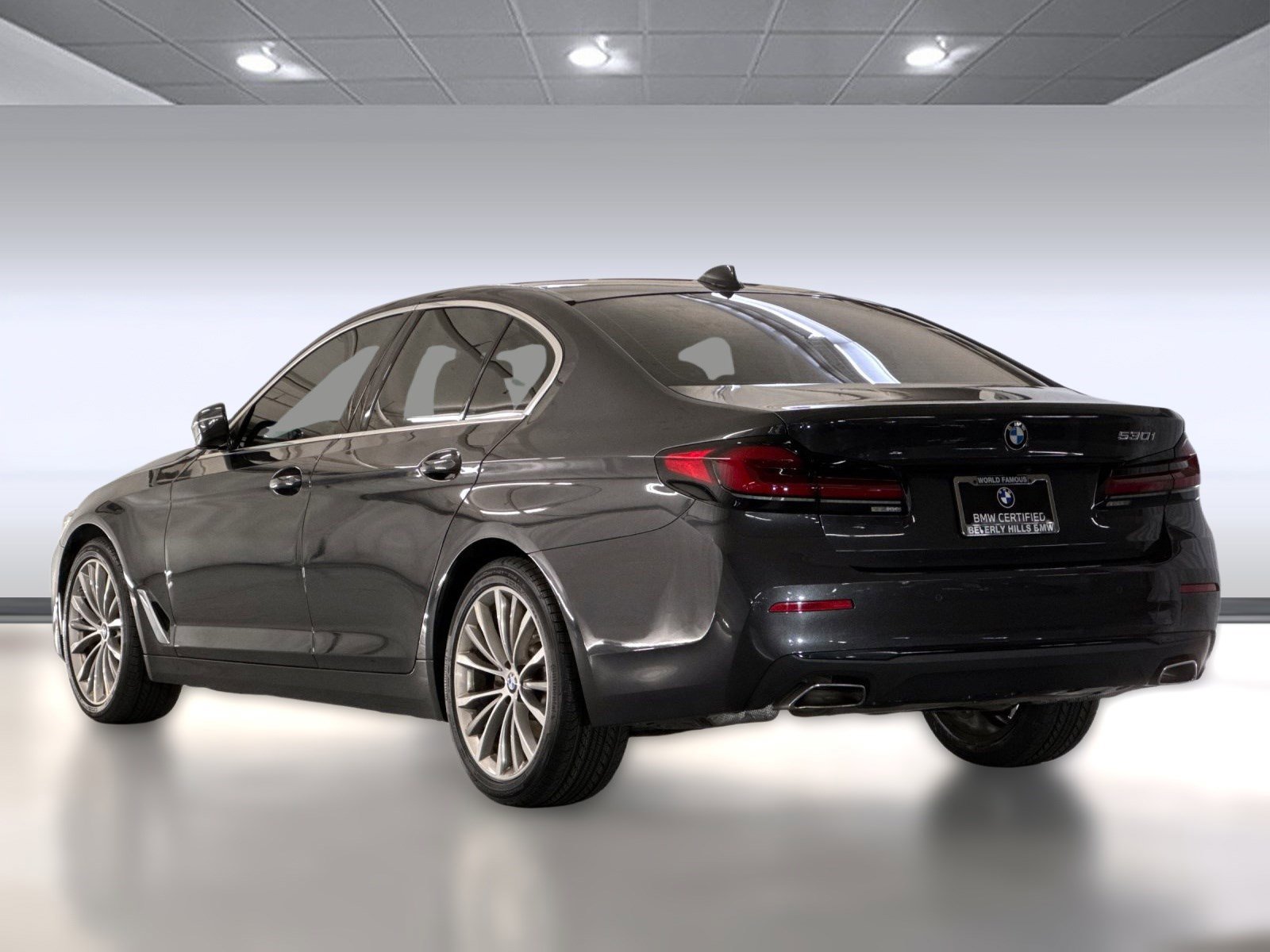 2022 Bmw 530i 5-Series photo 3