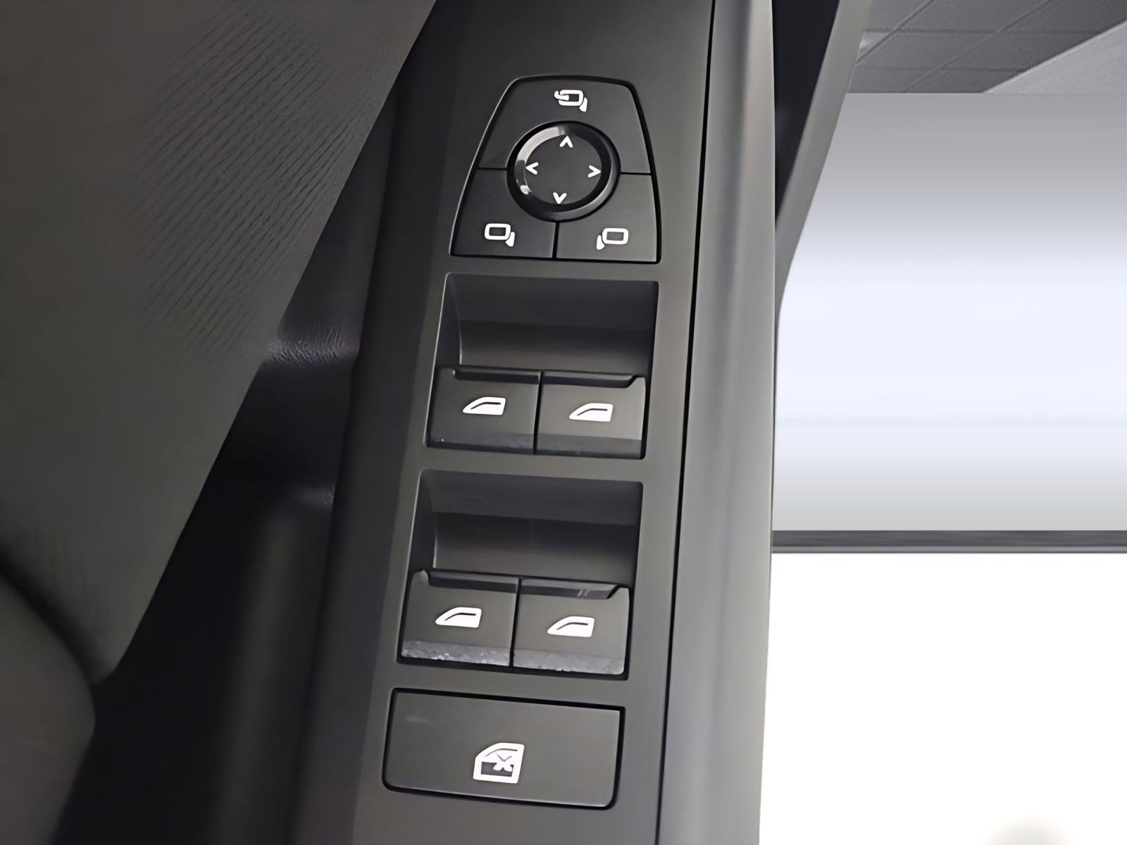 2025 BMW X3 30 xDrive photo 5