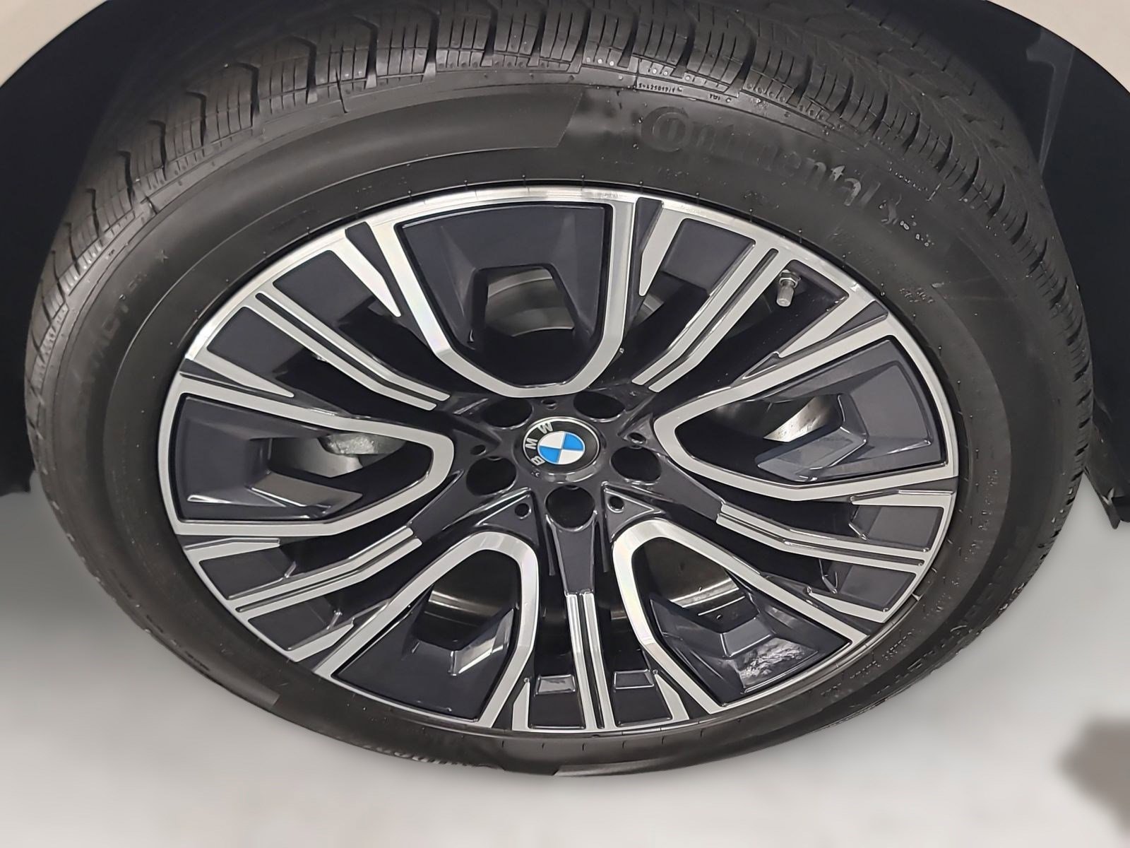 2025 Bmw X3 30x Drive photo 3