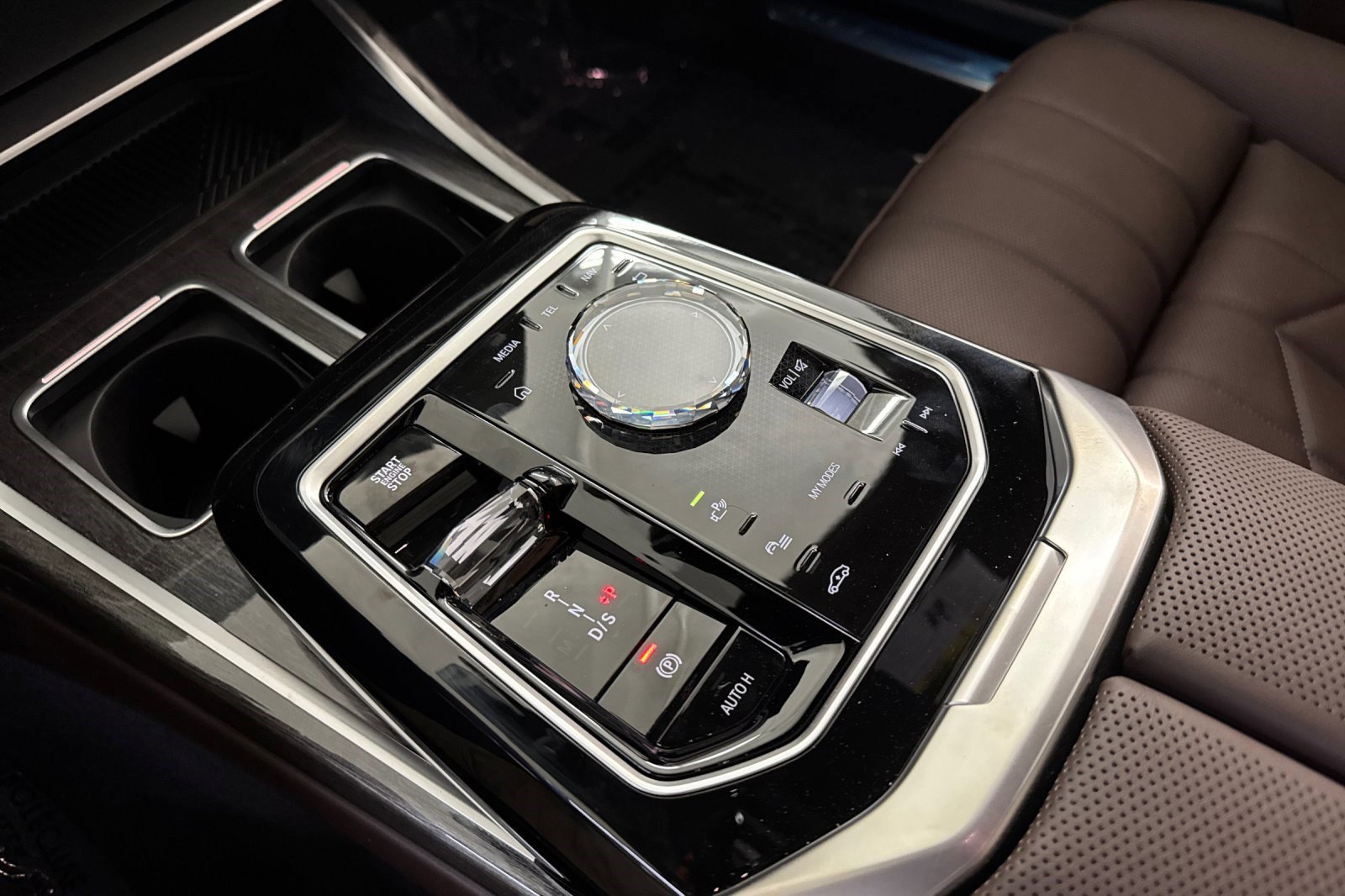 2025 BMW 7 Series 760i - Photo 18